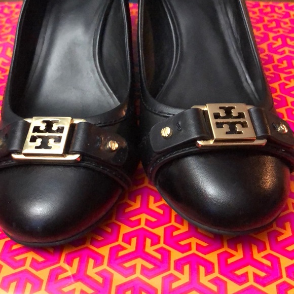 Tory Burch Leather Wedge - Picture 2 of 8